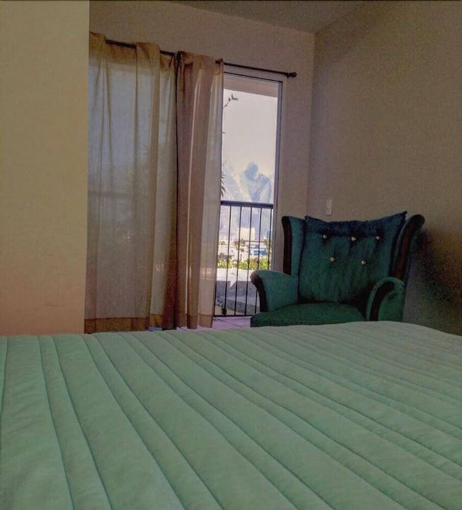 מלון מונטריי La Casa Del Barrio מראה חיצוני תמונה
